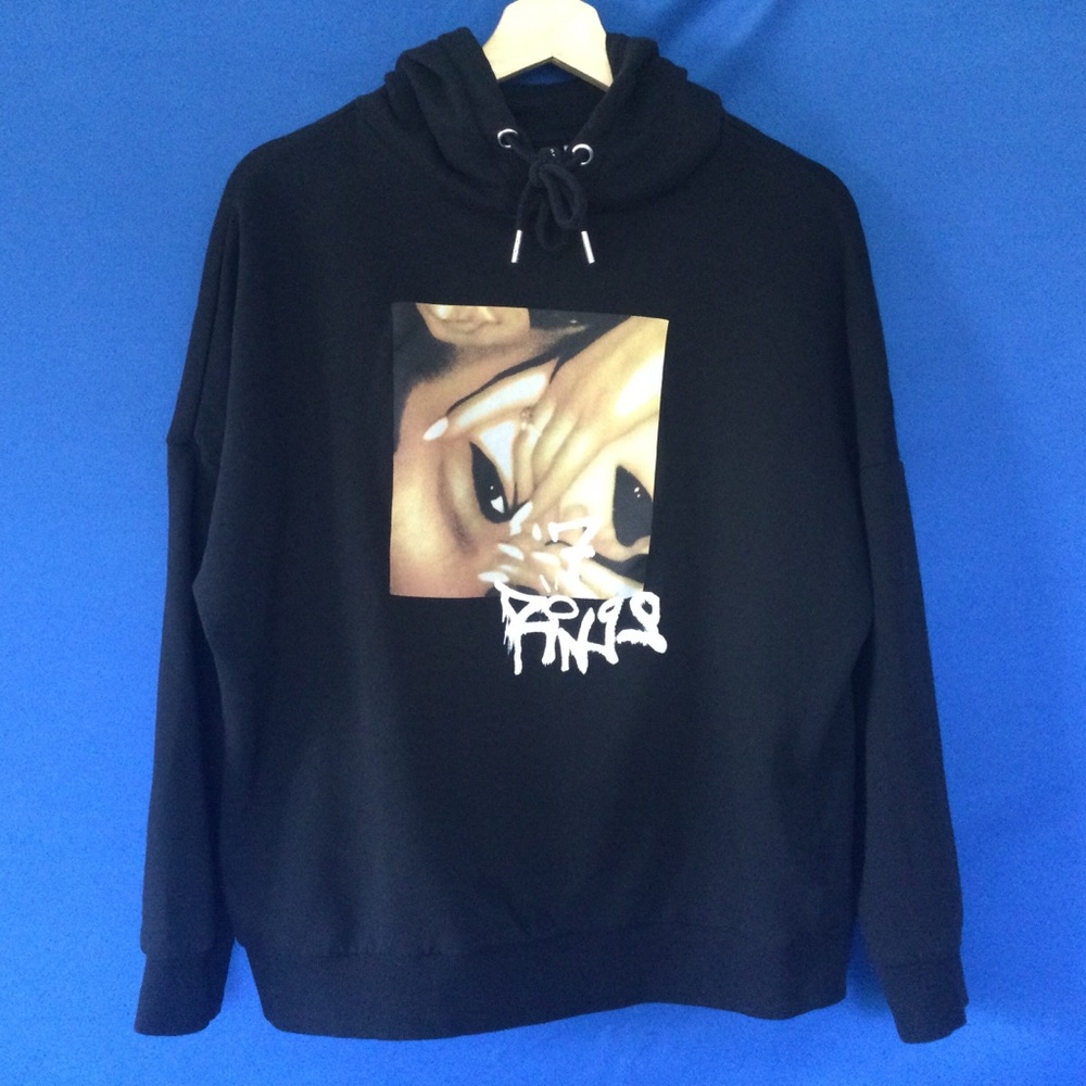 Ariana Grande Hoodie Small Oversized 23" P to P  Divided H&M Black Cotton